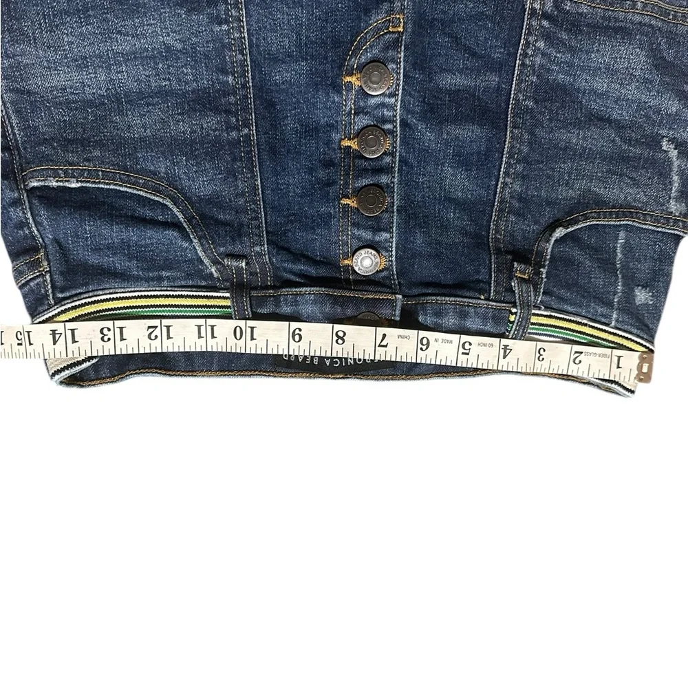 Veronica Beard Zynan 9.5” Cargo Stripe Waist Denim Shorts Allure CutSize 29 EUC - Picture 6 of 13